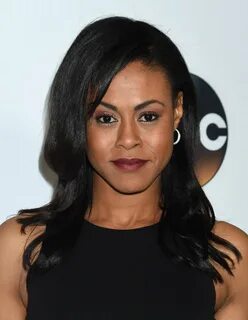 VINESSA ANTOINE at ABC All-star Party at TCA Winter Press To