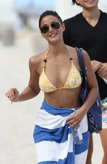 Emmanuelle Chriqui Bikini Photos: at a beach in Miami 2013 -