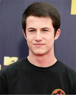 Dylan Minnette at the 2018 MTV Movie and TV Awards Alex stan