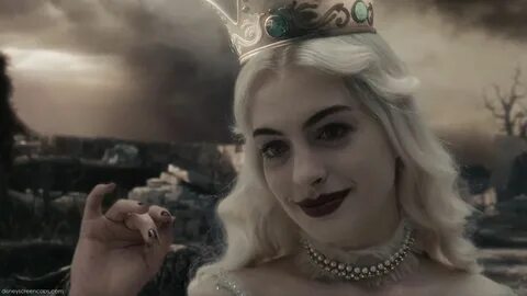 The White Queen Alice in wonderland aesthetic, Film alice in