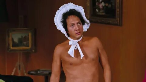 ausCAPS: Rob Schneider shirtless in Deuce Bigalow: European 