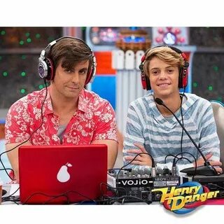 Cooper Barnes And Jace Norman in Henry Danger S03E04 of Mout