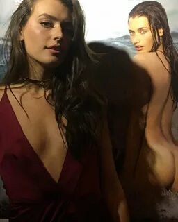 Jessica Clements Nude & Sexy (6 Photos + 2 GIFs) #TheFappeni