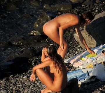 Gallery: Nudist beach 05 Picture: 502197 gallery next-pic 50