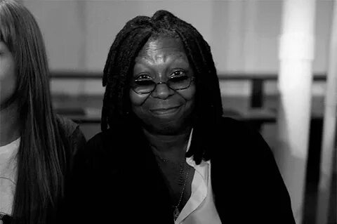 Whoopi goldberg GIF - Find on GIFER