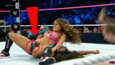 WWE Diva A.J - WWE Smackdown - Alicia Fox Vs Nikki Bella - Y