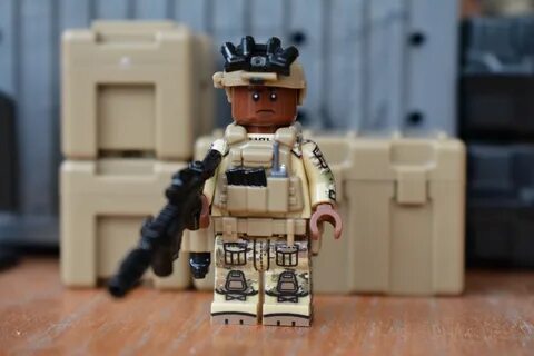 Building Custom LEGO Army Minifigures - Minifigures.com Blog