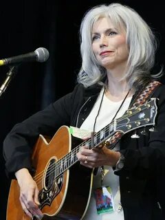 100% awesome Country singers, Singer, Emmylou harris
