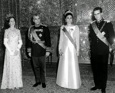 Royalty & Pomp: Empress Farah of Iran Farah diba, Farah, The