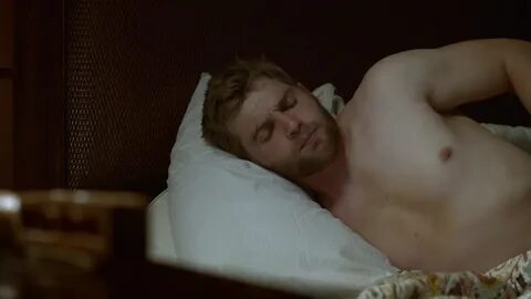 ausCAPS: Mike Vogel shirtless in Under The Dome 1-02 "The Fi