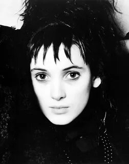 Why Lydia Deetz from 'Beetlejuice' Is Forever My Beauty Icon