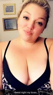 Ten Milf Snapchat Users Who Send Nudes 2022 * FanCityX