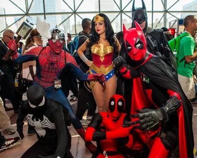 #Cosplay: #Deadpool, #Spiderman & Wonder Woman Deadpool cosp