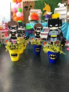 Batman & Batgirl centerpieces Fiestas de cumpleaños batman, 