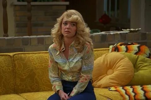 That '70s Show' Actress Lisa Robin Kelly Dead at 43