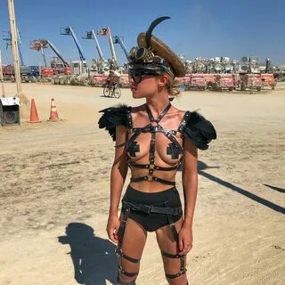 Pin by Burner Lifestyle on Burning Man Coachella outfit, Fes
