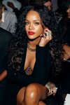 rihanna, style, black hair, curls Rihanna sexy, Rihanna, Rih