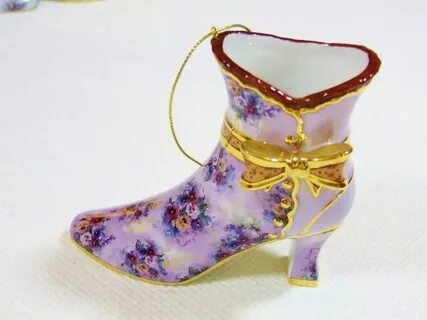 Cintz Design Shoe ornaments, Floral shoes, Ceramic shoes