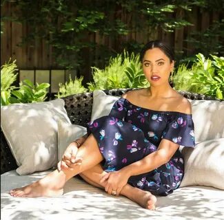 Ayesha Curry Feet (62 photos) - celebrity-feet.com