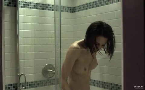 Кристи Карлсон Романо бреет ноги в душе - Зеркала 2 (2010) X
