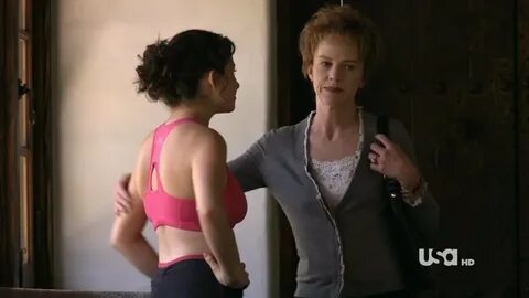 All posts from frecklefactor in Alia Shawkat - Curvage