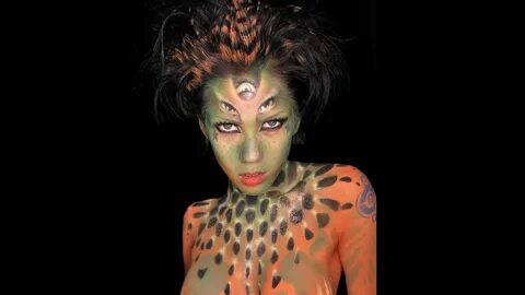 Body Painting Asphyxia as an Alien - YouTube