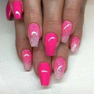 25 + "Neon Pink" mit glitzernder Spitze in Neon Pink und Dia