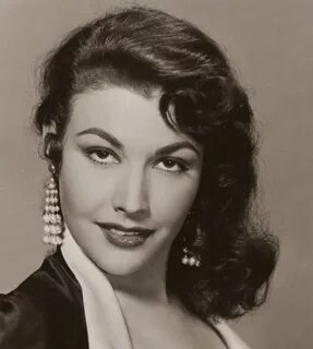 Mara Corday Yvonne de carlo, Beautiful actresses, Vintage ho