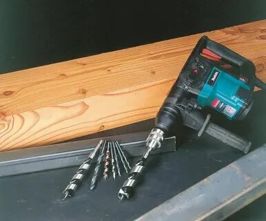 Перфоратор Макита / Makita HR 3000 С (HR3000C)