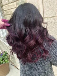 Red violet ombré balayage Fall hair color for brunettes, Bal
