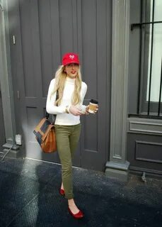 Claire Crisp: Outfit Post: Soho Sporty. Outfits with hats, C