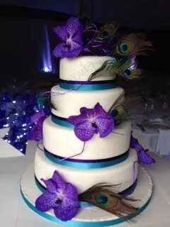 13 Wedding Cakes Purple And Turquoise With White Piping Phot