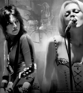 The Runaways (Joan, Jett, Cherie Currie) Heavy metal, Musica