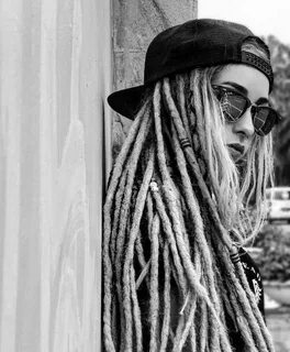 Pin by billy7 on dreads Dreadlocks girl, Beautiful dreadlock