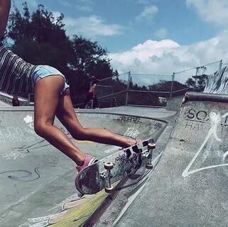 Pin by Johann Venter on Skater Girls Skateboard, Skateboard 