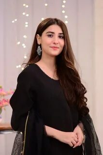Latest Clicks of Beautiful Hina Altaf From Morning Shows of 