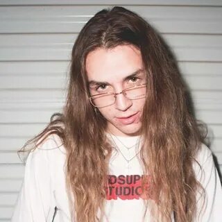 Smoke & Drive ft. blackbear (Sped Up) by Yung Pinch: Listen 