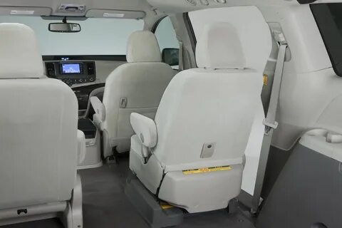 Toyota Debuts Auto Access Seat for U.S. Market 2011 Sienna C