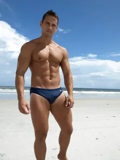 hunk of the day Hot dudes, Beautiful men, Guys in speedos