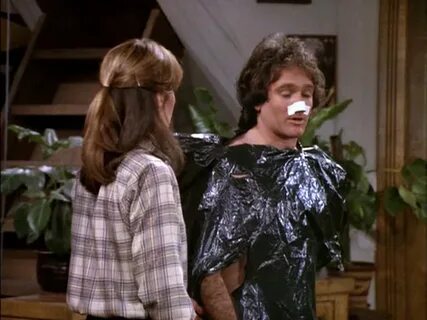 Mork ve Mindy: 1x22 bölümünün Türkçe Altyazıları