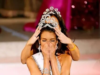 Zuleyka Rivera Miss Universe 2006