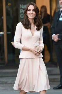 Kate Middleton: Visits the National Portrait Gallery -06 Got