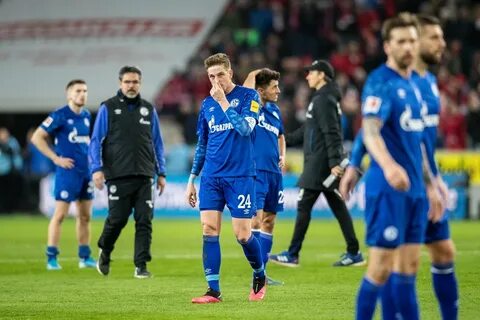 Schalke 04 will bei Beleidigungen den Platz verlassen - sofo