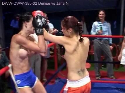 DWW-385-02 Models Topless Boxing - Denise vs Jana N - Danube