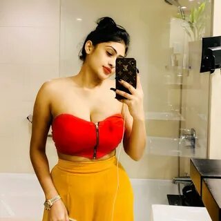Piumi Hansamali unseen hot and sexy leaked photos