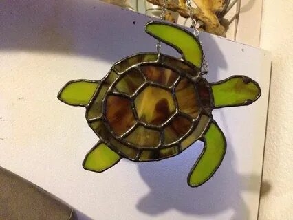 Sea Turtle Stained Glass Suncatcher Glass animals, Stained g