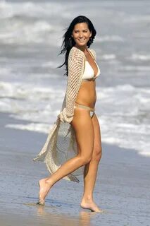Olivia Munn Pictures. Shape Bikini shoot 2011. Hotness Ratin