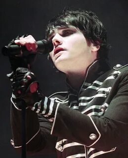 Pin by Superrrkittez on gerard way My chemical romance, Gera