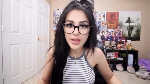 oddly satisfying sssniperwolf - In stock