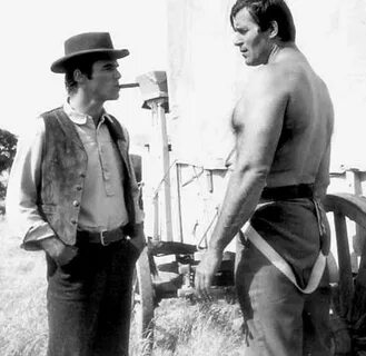 Burt Reynolds and Clint Walker Clint walker, Clint walker ac